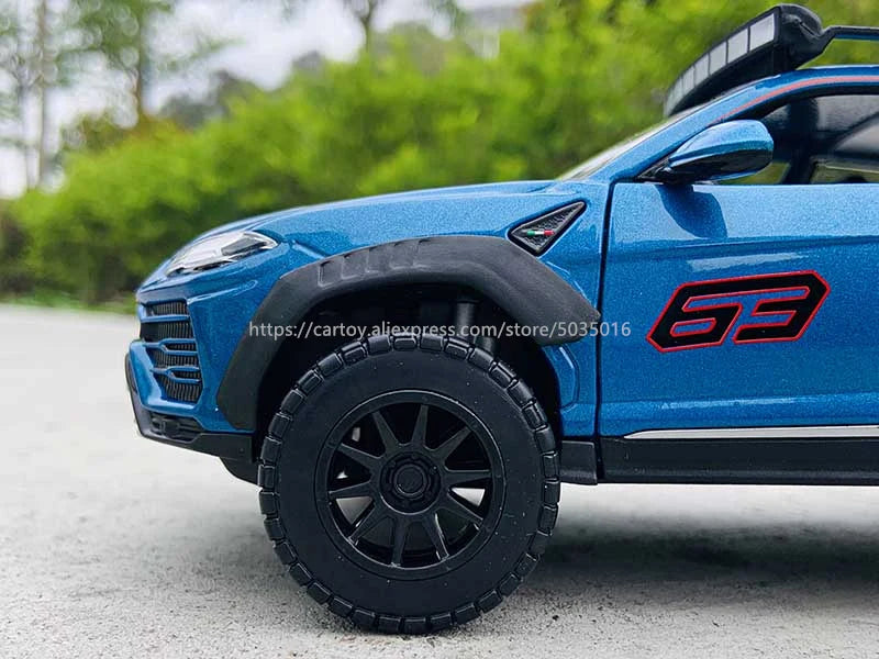1:24 Lamborghini URUS
