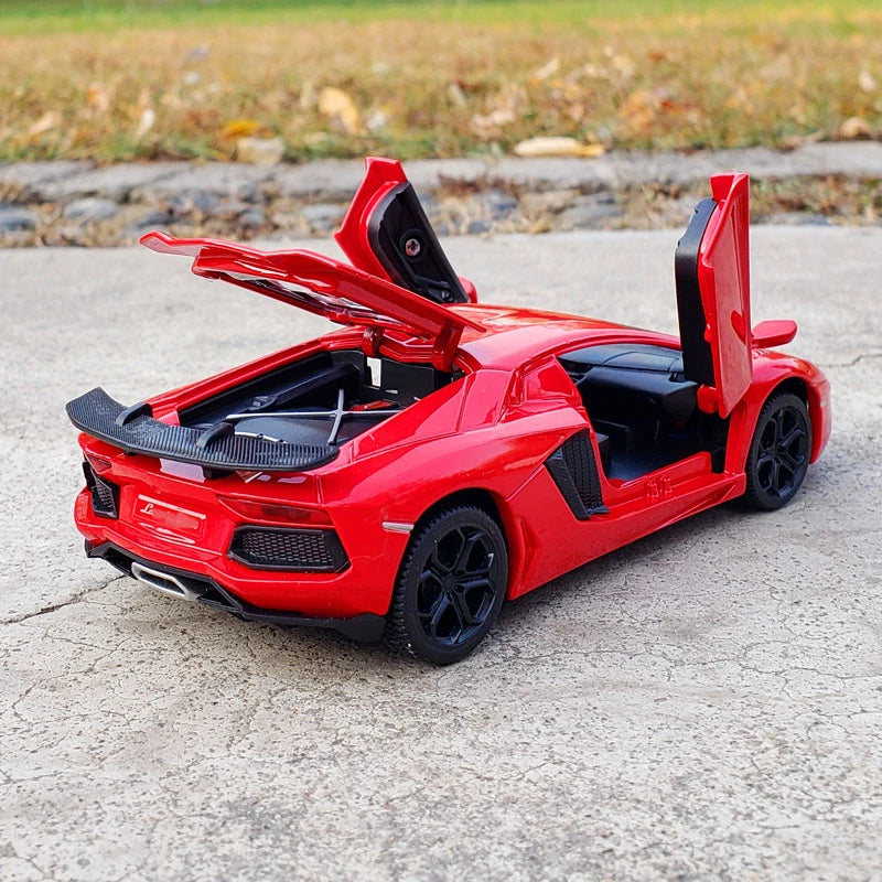 1:32 Aventador LP740