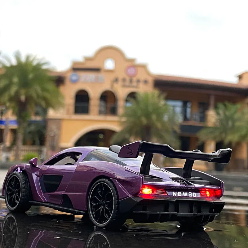1:32 McLaren Senna