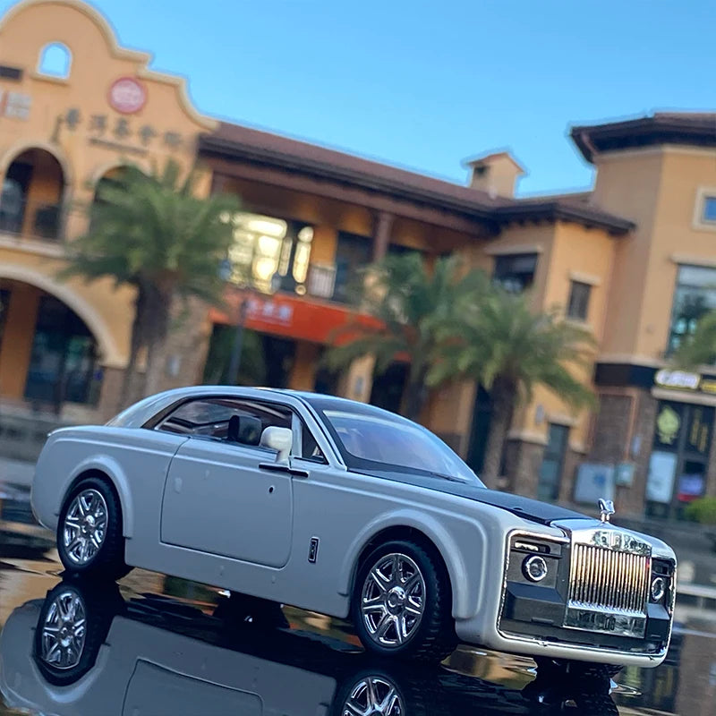 1:24 Rolls-Royce Sweptail