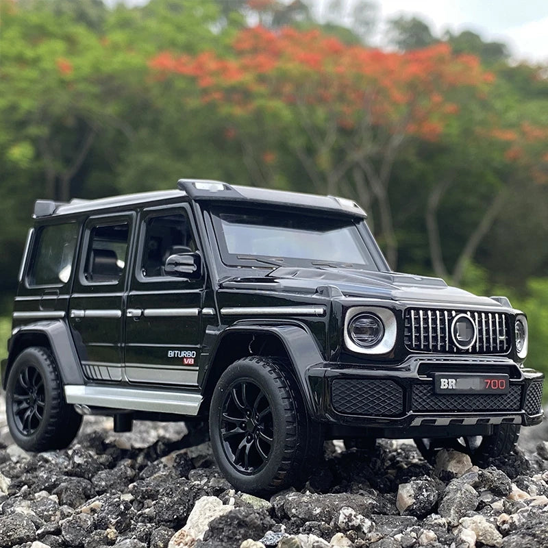 1:32 Mercedes-Benz G700 G65 SUV