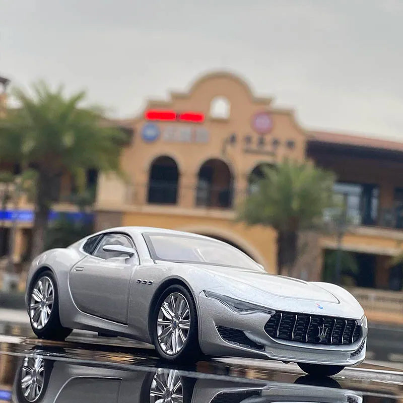 1:32 Maserati Alfieri Coupe
