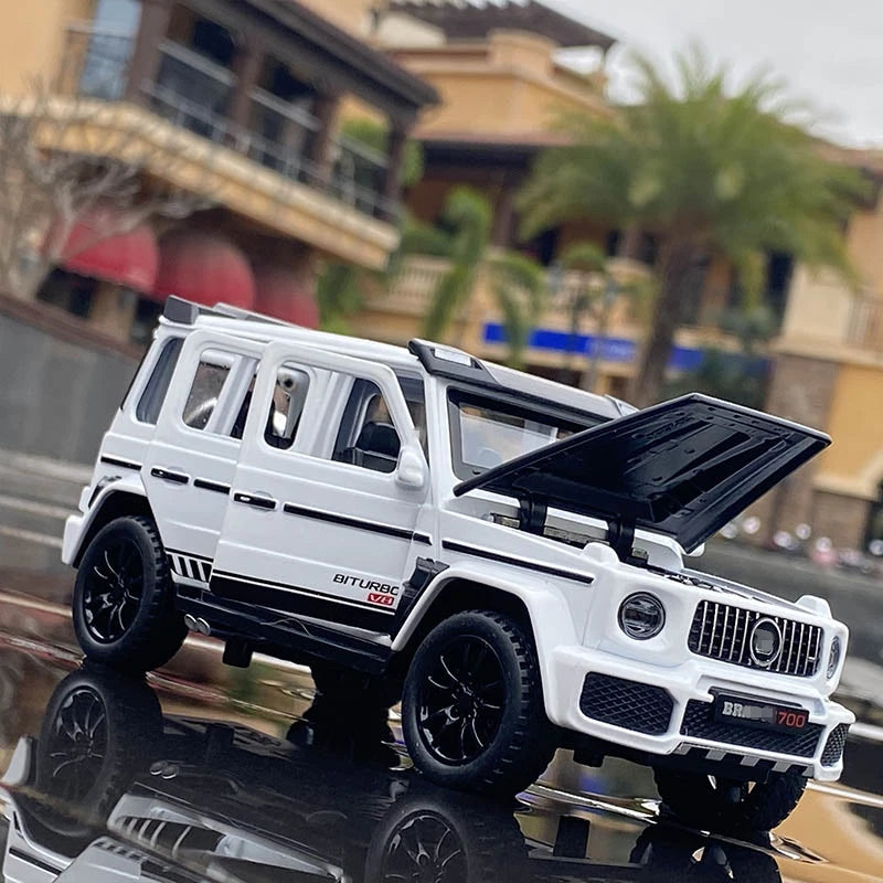1:32 Mercedes-Benz G700 G65 SUV