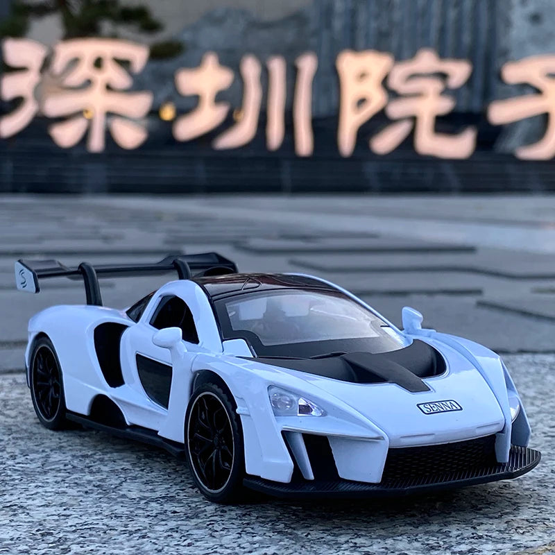 1:32 McLaren Senna
