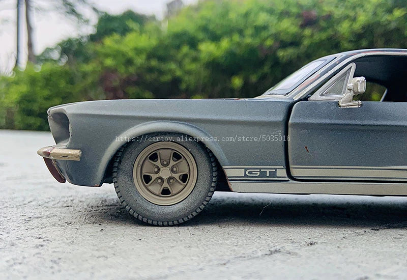 1:24 Old 1967 Ford Mustang GT