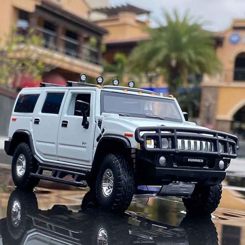 1:32 HUMMER H2
