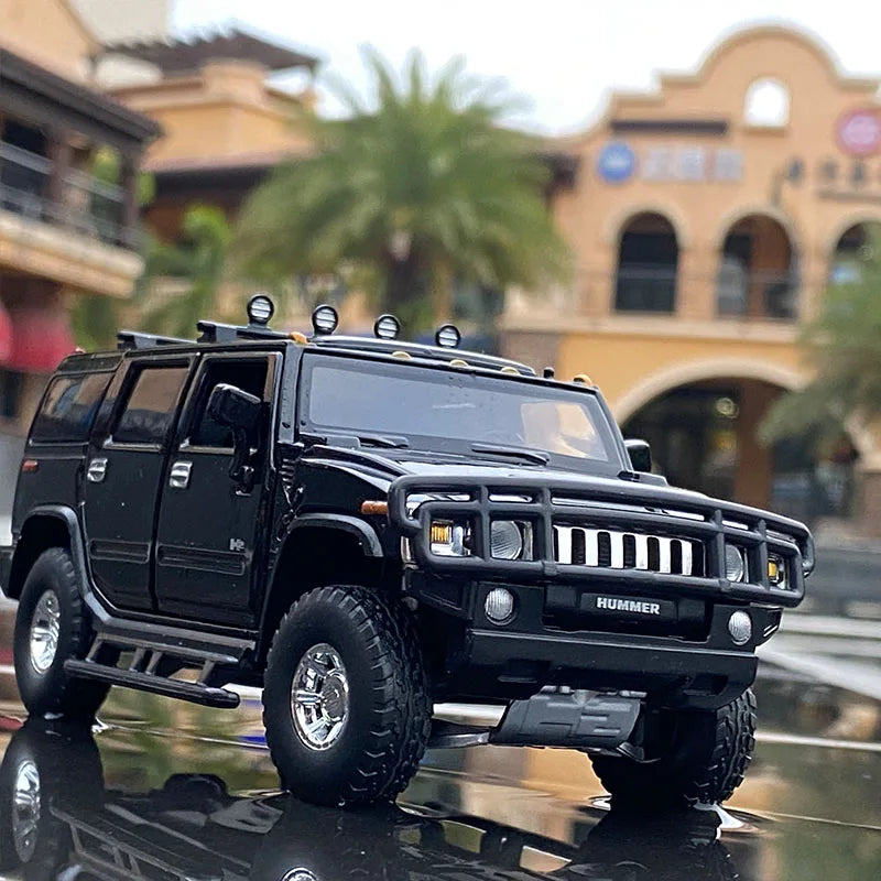 1:32 HUMMER H2