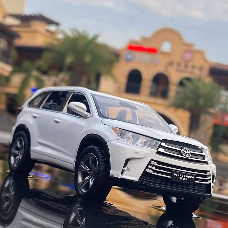 1:32 Toyota Highlander