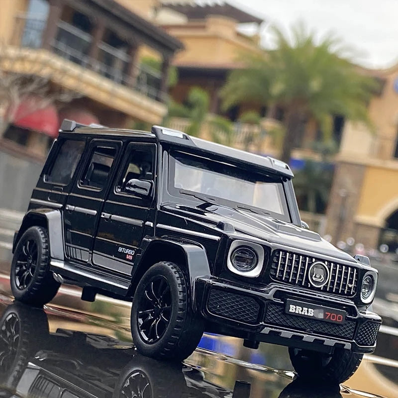 1:32 Mercedes-Benz G700 G65 SUV