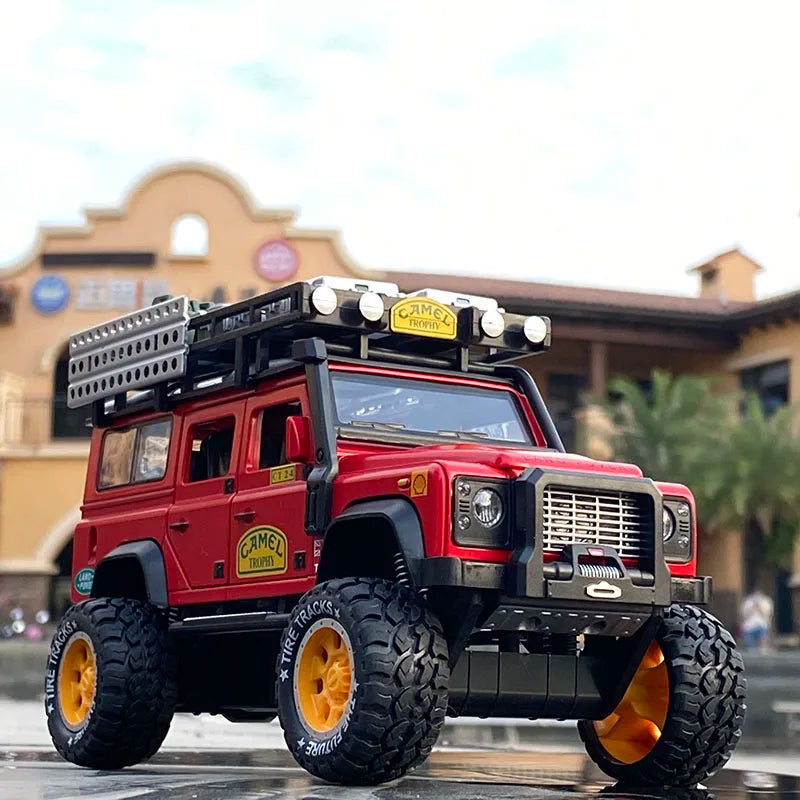 1:28 Camel Cup Rover Defender