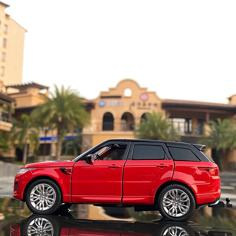 1:32 Range Rover Sports