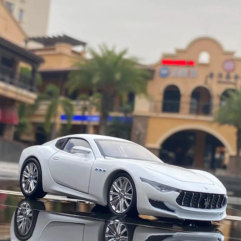 1:32 Maserati Alfieri Coupe
