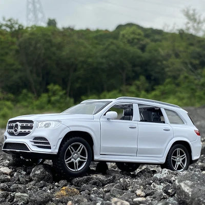 1:32 Mercedes-Benz GLS580