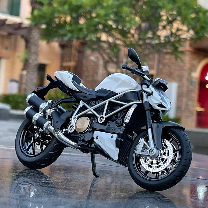 1:12 Ducati Streetfighter