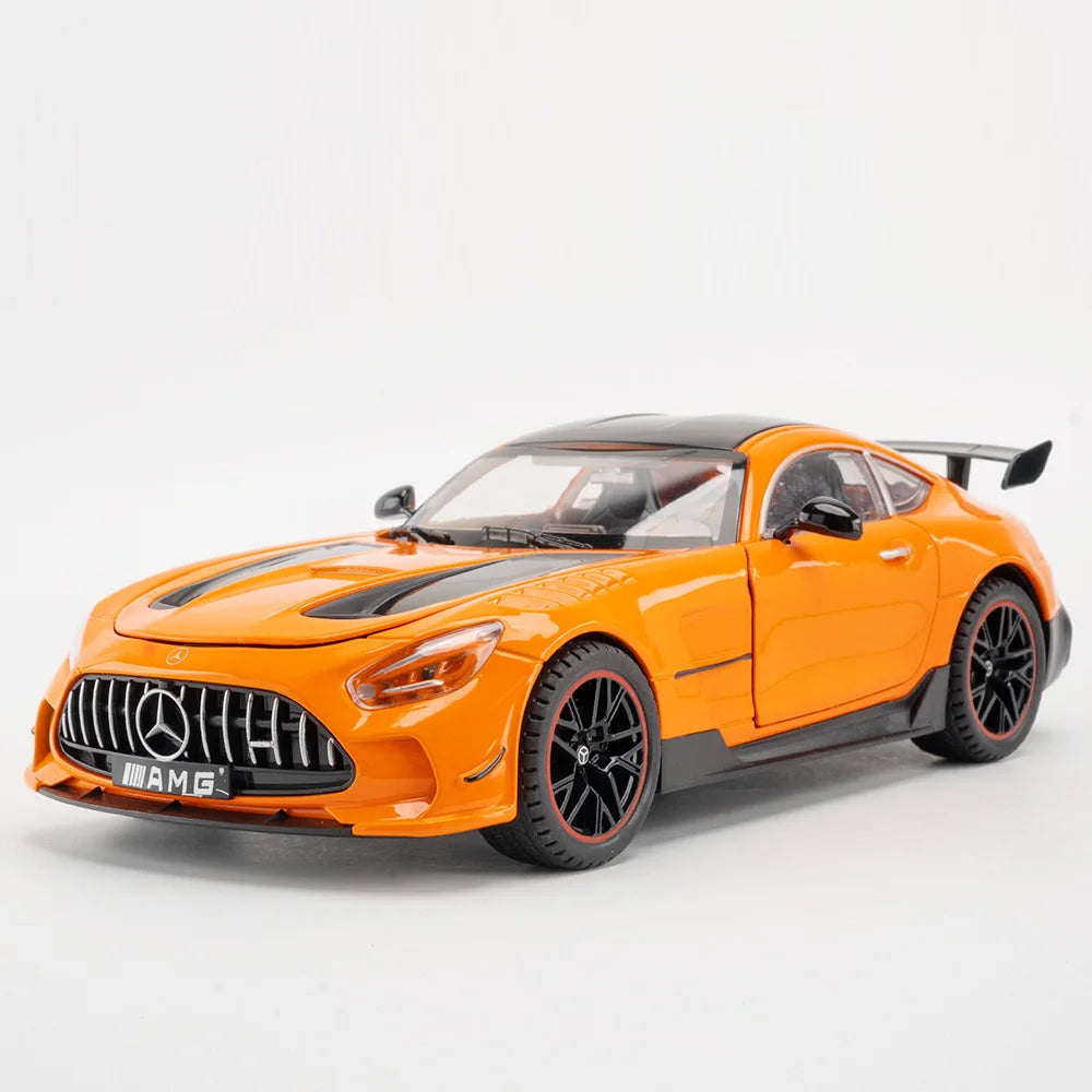 1:18 Mercedes-Benz GTR
