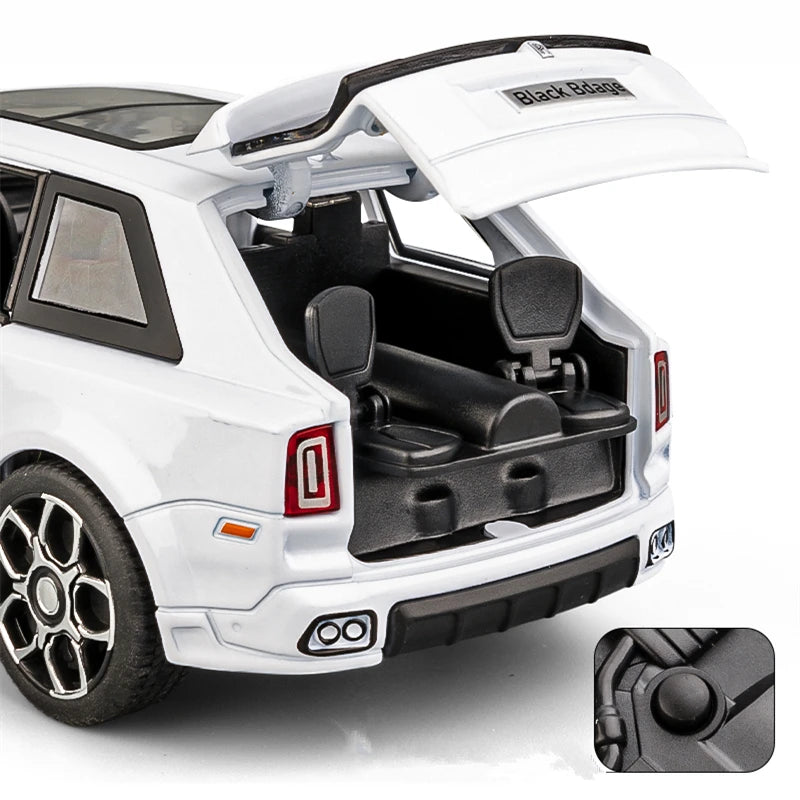 1:32 Roll Royce Cullinan