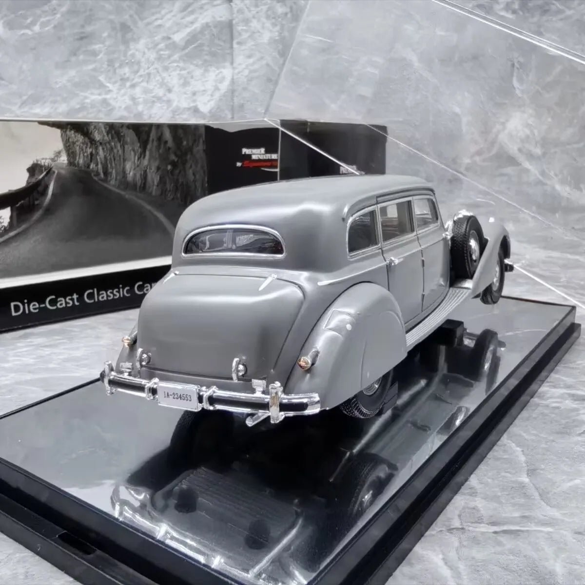 1:43 Mercedes-Benz 770K