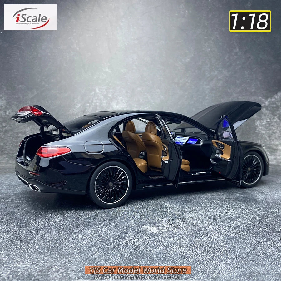 1:18 Mercedes-Benz E-Klasse E450 W214