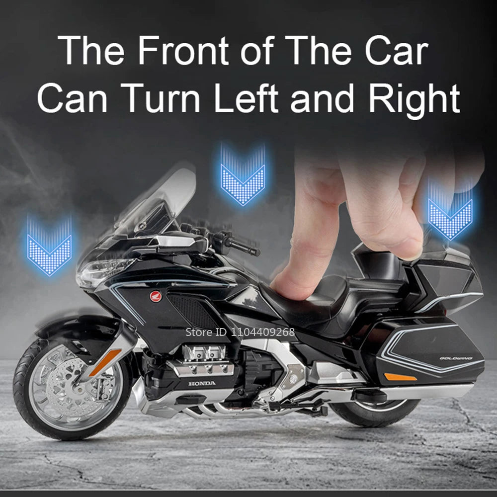 1:11 Honda Gold Wing GL800 2021