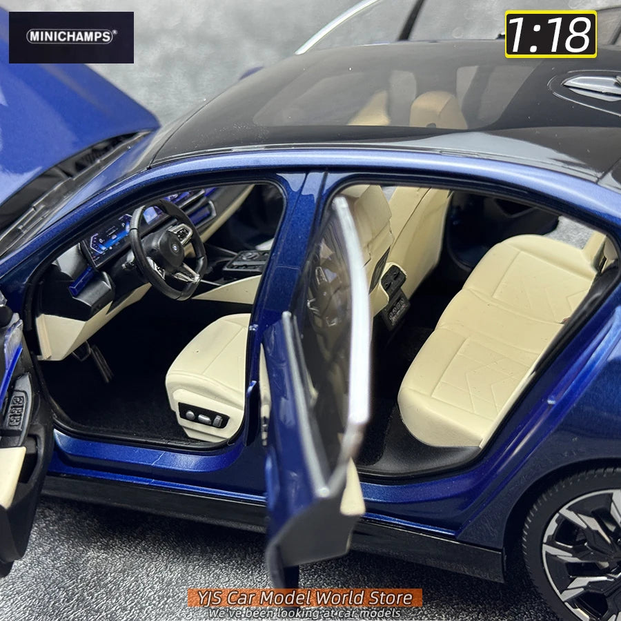 1:18 BMW i5 2023