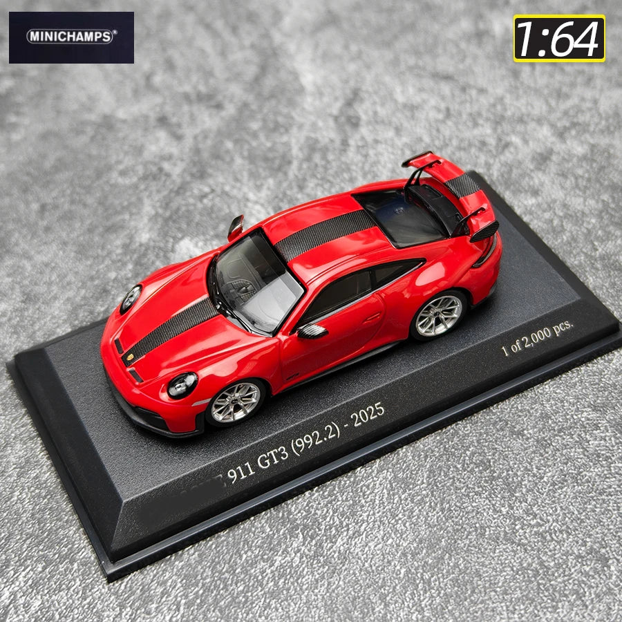 1:64 Porsche 911 992.2 GT3 2025
