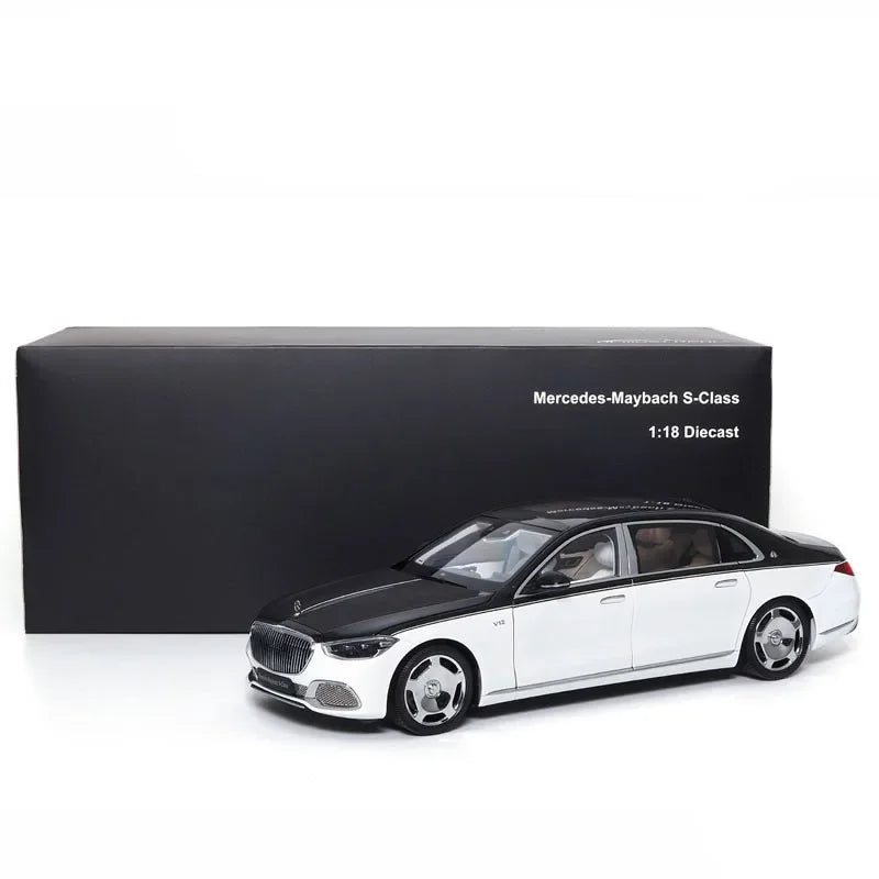1:18 Mercedes-Maybach S-Class 2021