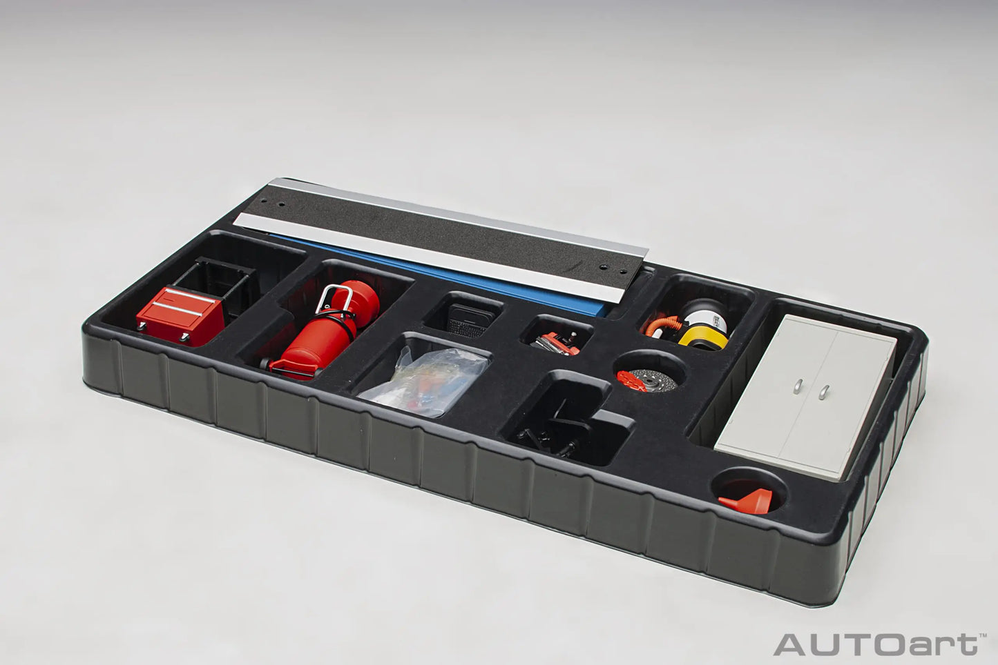 1:18 Garage kit set static display