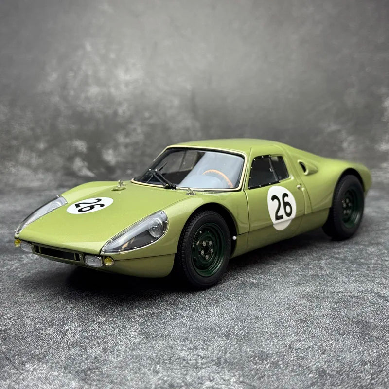 1:18 Porsche 904 Carrera GTS