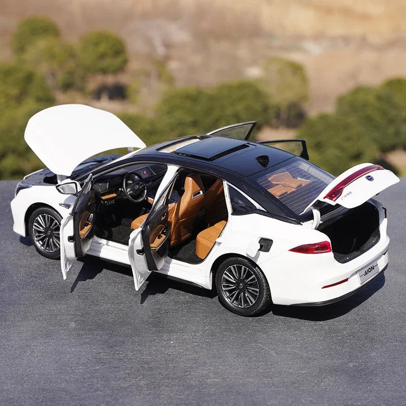 1:18 GAC Aeon New Energy A26