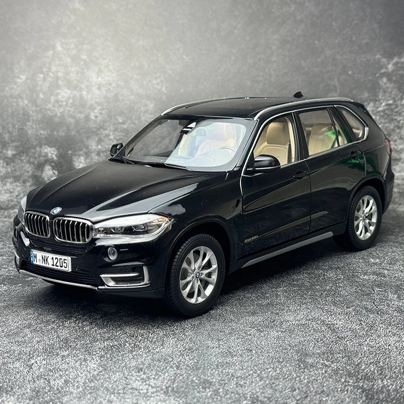 1:18 BMW X5 F15 2012