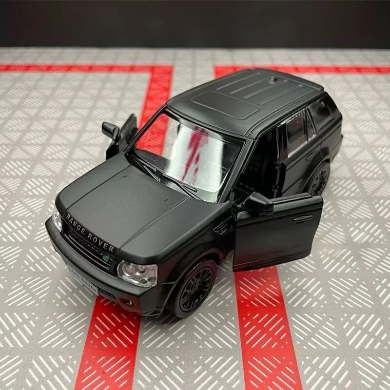 1:36 Land Range Rover Sport L320 2005