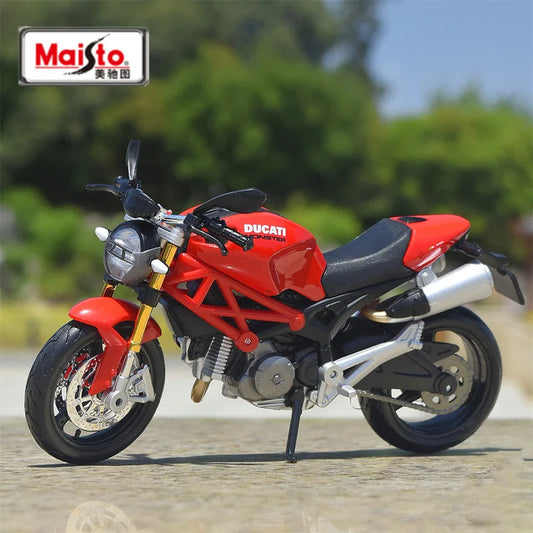 1:18 Ducati Monster 696
