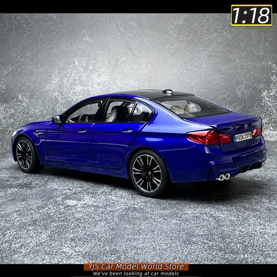 1:18 BMW M5 F90