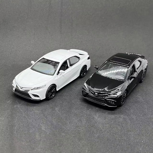 1:36 TOYOTA Camry XSE