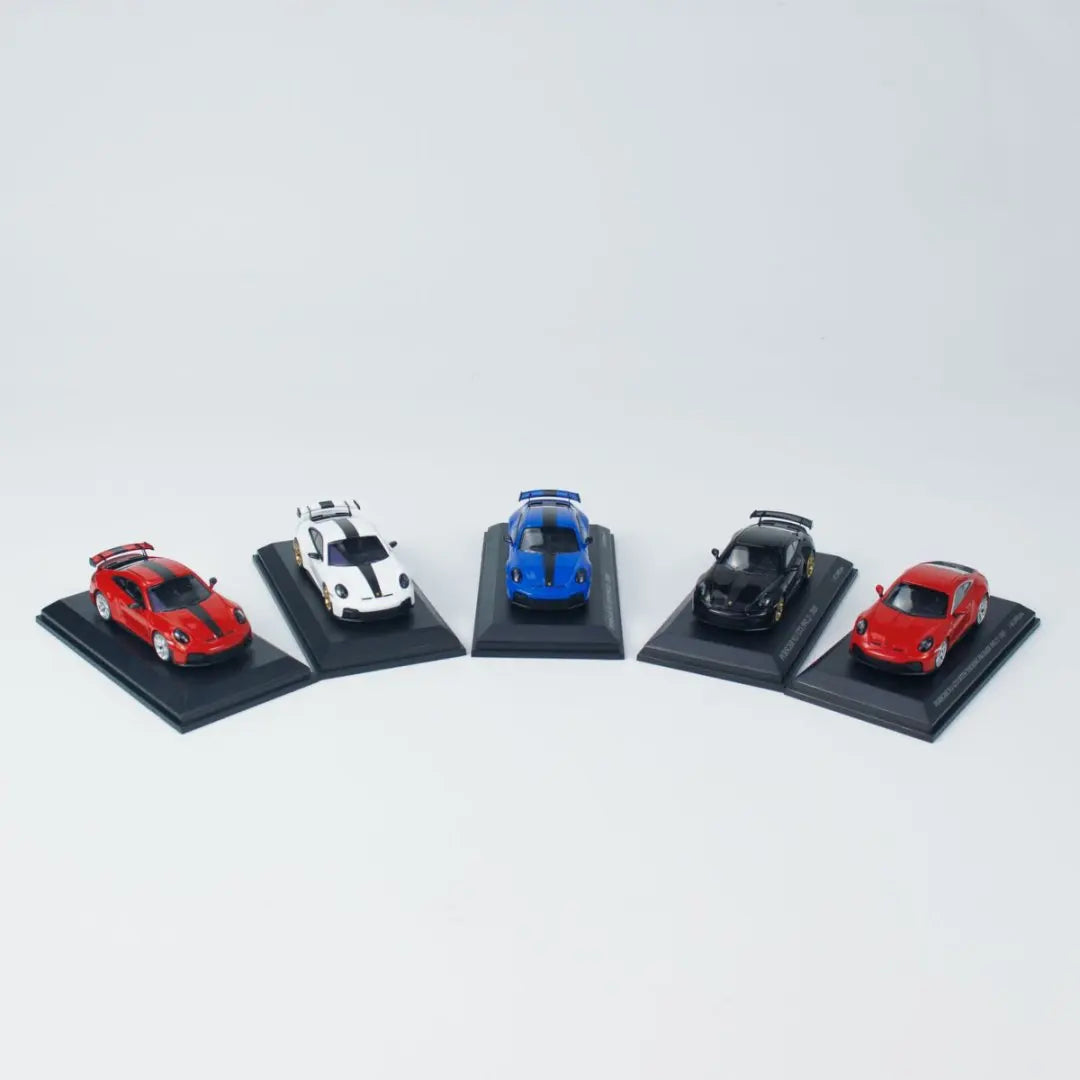 1:64 Porsche 911 992.2 GT3 2025