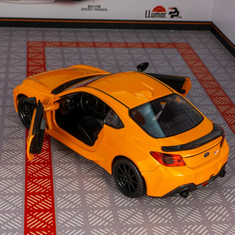 1:28 Toyota GR86