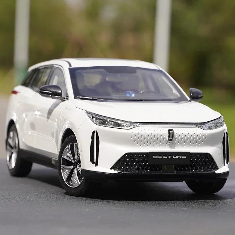 1:18 FAW Besturn E01 Century Dragon