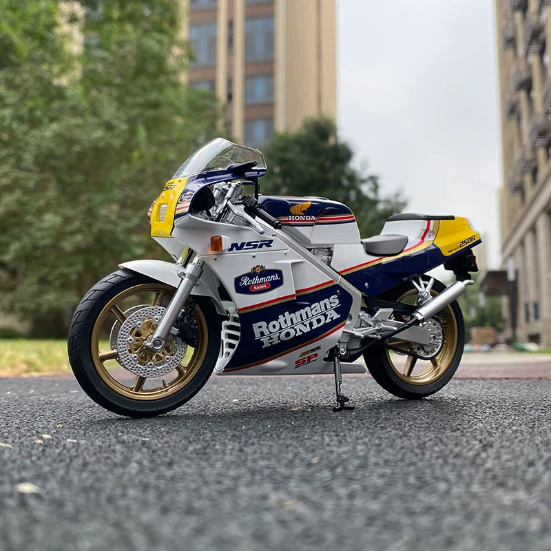 1:12 NSR 250R SP R4 Rothmans MC18