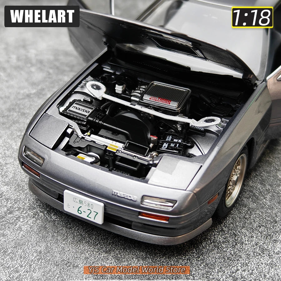 1:18 Mazda RX7 FC3S