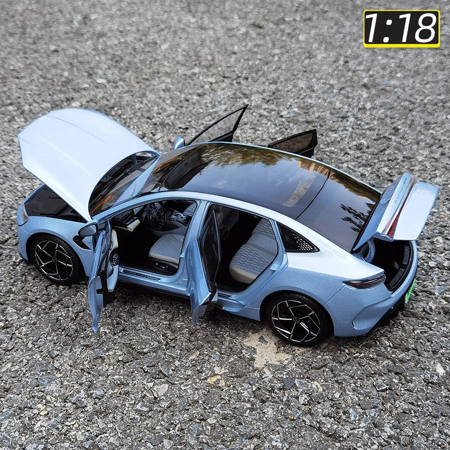 1:18 BYD Seal EV