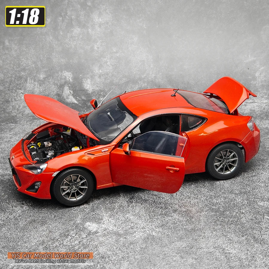 1:18 Toyota GT86