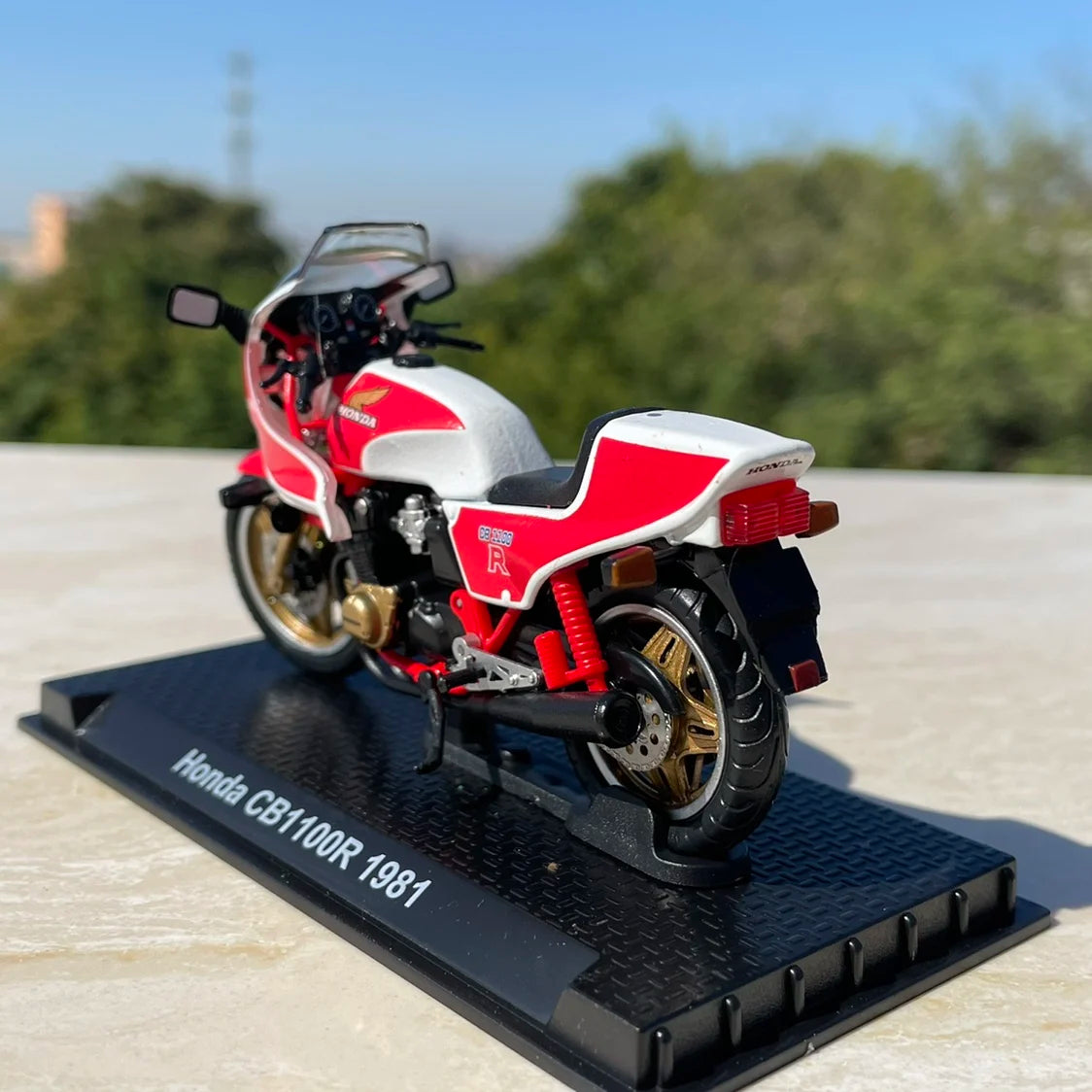 1:24 Honda Cb1100r 1981