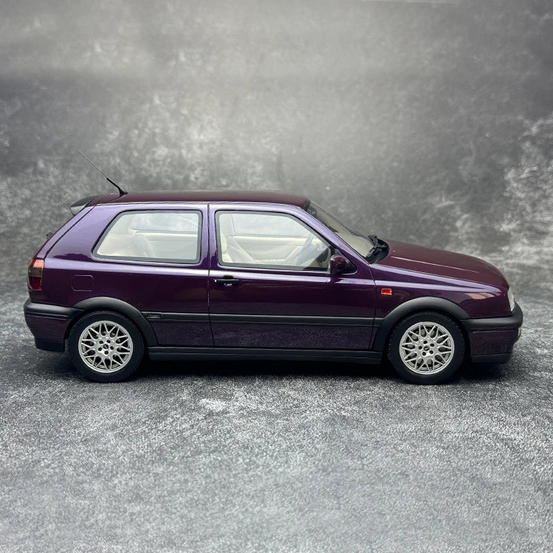 1:18 Volkswagen GOLF III III VR 6 1995