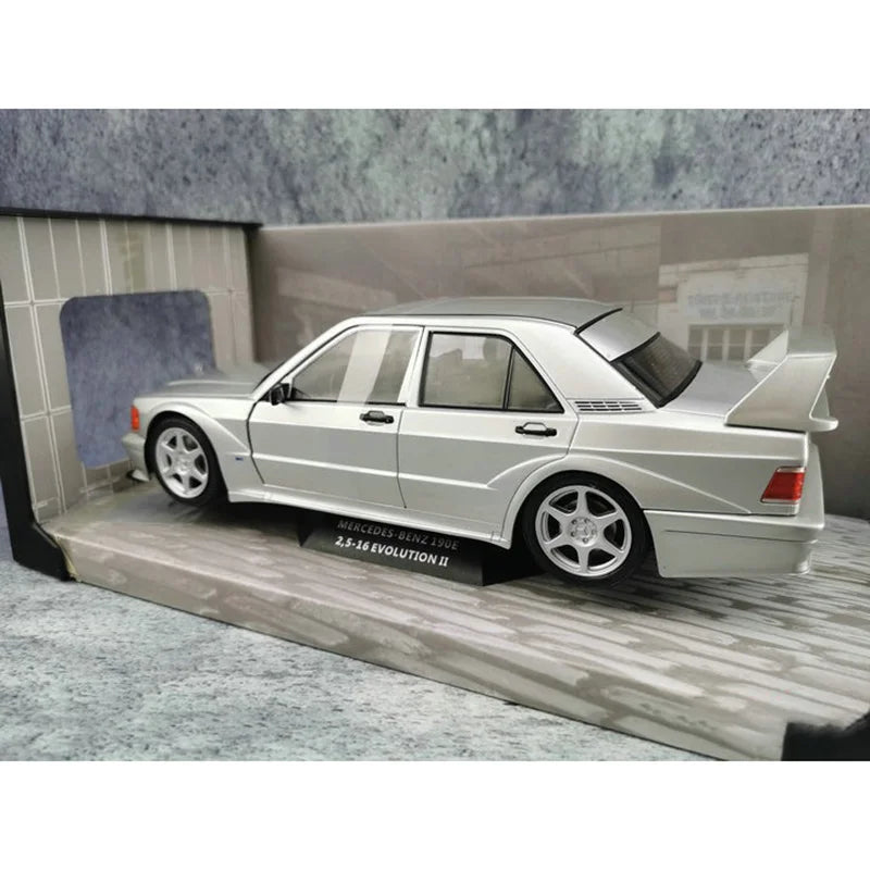 1:18 Mercedes Benz 190E