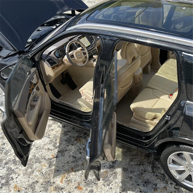 1:18 Volvo XC90