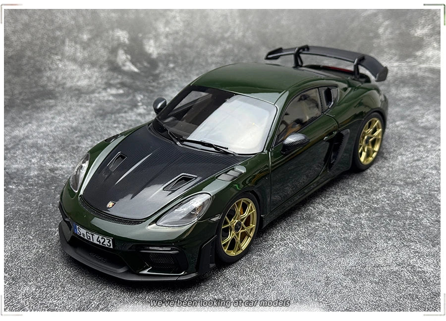 1/18 Porsche 718 Cayman GT4 RS Weissach Pack 2023