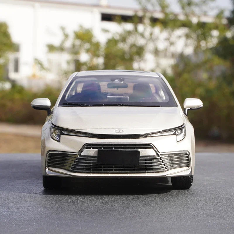 1:18 GAC Toyota Lingshang 2021