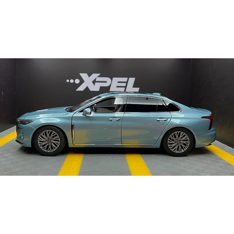 1:18 Hongqi H5 2023