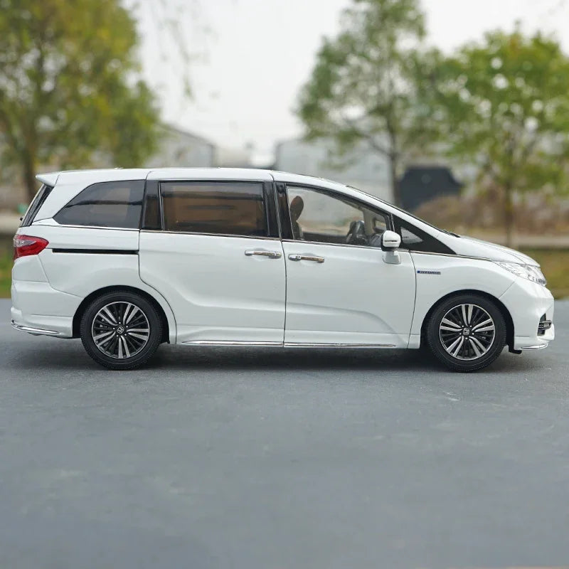 1:18 HONDA ODYSSEY Hybrid Version 2019