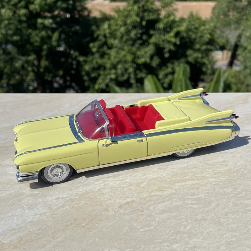 1:32 Classical Old Car